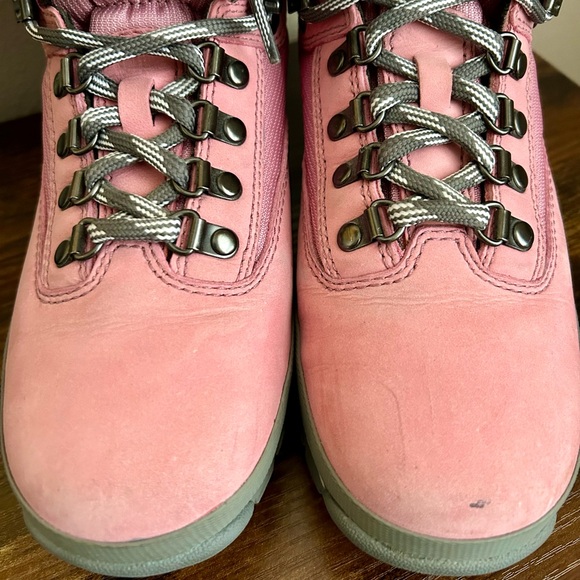 RARE Y2K 💖 Timberland Hiker Boots Size 7 - Picture 2 of 8